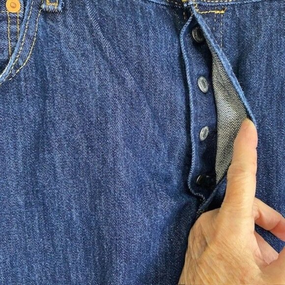 Levi's 501 Button Fly 36 X 32 Dark wash 5 pocket Straight leg Cotton Western - Picture 3 of 13